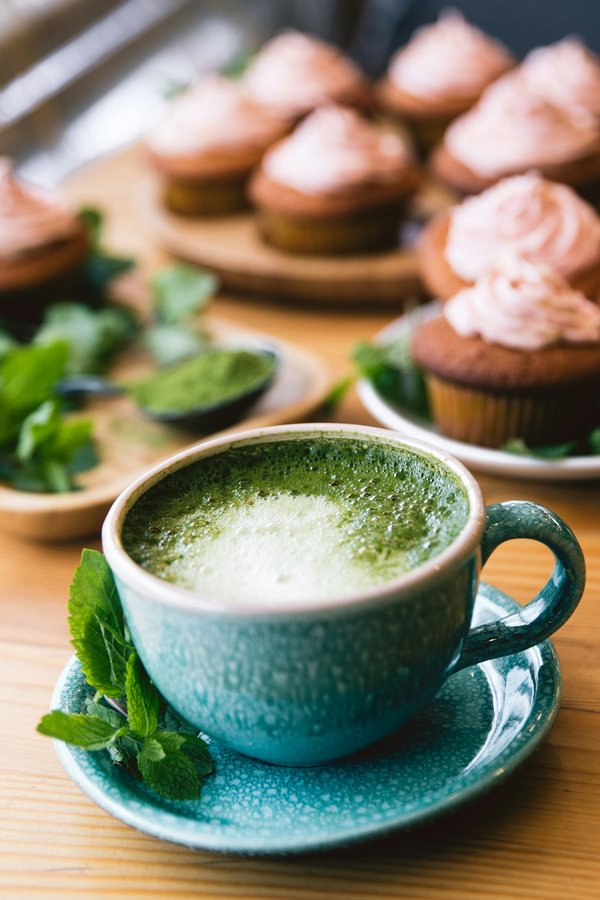 Thé matcha pour maigrir : brûlez des graisses naturellement